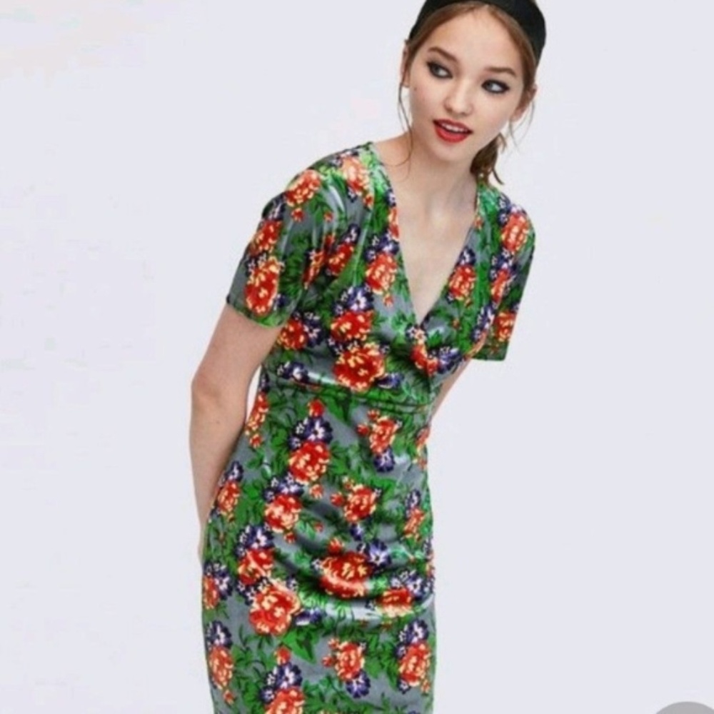 Zara Green Velvet Floral Dress S NWT